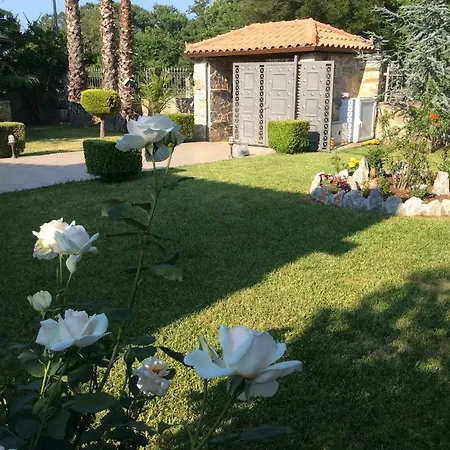 Efi Evia Villa *