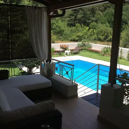 Efi Evia Villa